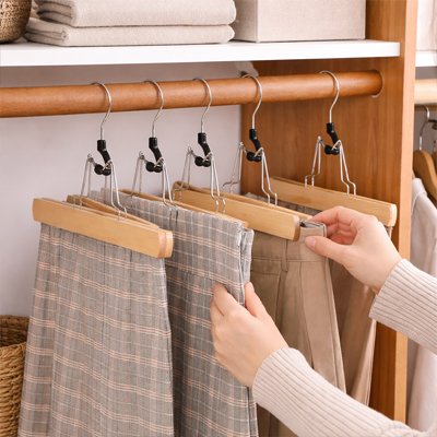 Cintre pantalon​ tenue ajustée