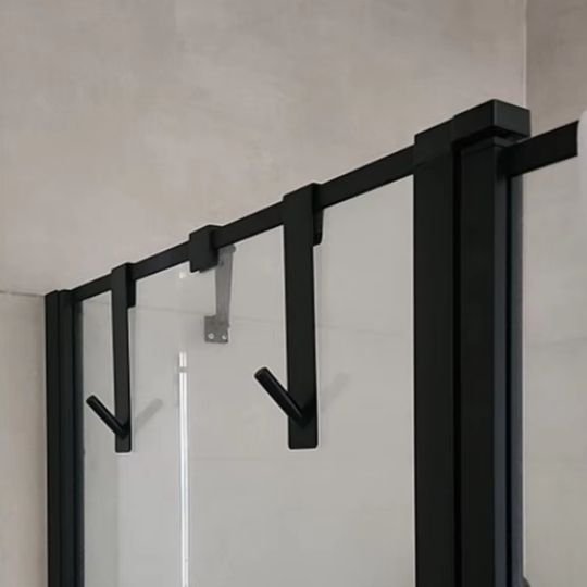porte serviette salle de bain en noire