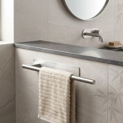 Porte serviette salle de bain gris serviette beige