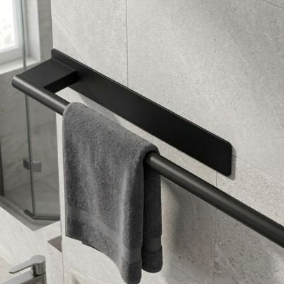 Porte serviette salle de bain noir serviette grise